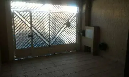 VENDA - CASA  VILA MARIETA SÃO PAULO A/C 225m² casa com 4 dormitórios sendo 1 suíte com hidromassagem ,3 dormitórios( planejados) 4 banheiros,sala (em