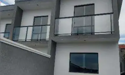 VENDA DE CASA NO MARENGO, EM ITAQUAQUECETUBA/SP, OPORTUNIDADE de 70m², 2 quartos, sala de estar, cozinha, lavanderia e vaga descoberta. CONSULTE-NOS.