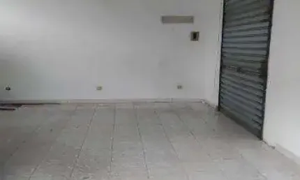 LOCAÇÃO DE SALÃO COMERCIAL NO CENTRO DE ARUJÁ/SP, ÓTIMA OPORTUNIDADE com 45m², em uma das principais avenidas da cidade! CONSULTE-NOS.
