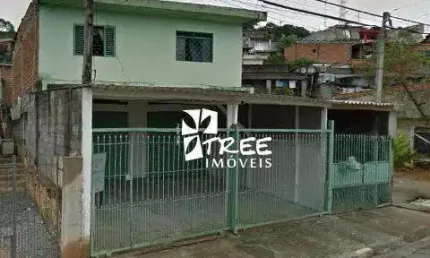 VENDA DE CASA NO BAIRRO JARDIM PINHEIRO EM ARUJÁ/SP COM A/T 546m² distribuídos em 2 dormitórios, 2 salas, cozinha, copa, lavanderia. CONSULTE-NOS.