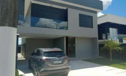 VENDA DE SOBRADO NO CONDOMÍNIO REAL PARK, EM ARUJÁ/SP, 310m² com 3 suítes. CONSULTE-NOS.