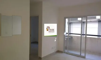 LOCAÇÃO DE APARTAMENTO NO MORADA ARUJÁ, EM ARUJÁ/SP, 57m² com 2 quartos, suíte, sala de estar com varanda, cozinha, lavanderia e 1 vaga. CONSULTE-NOS.
