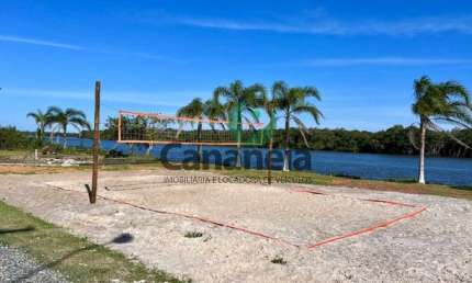 Casa no Ariri com piscina, quadra e garagem para Barco - disponível para locação fixa - Cananéia - Litoral Sul de SP