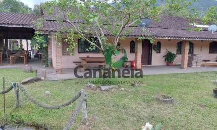 Casa de Campo com 7 suítes disponível para venda na Estrada do Ariri, em Cananéia - Litoral Sul de SP
