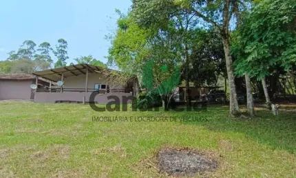 Sítio com 12.000 m2, ótima estrutura e preço de ocasião em Pariquera-Açu / SP