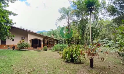 Ótimo Sítio para venda no Iririaia Mirim - Cananéia/SP