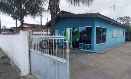 Casa para venda com 2 suítes no Porto Cubatão - Cananéia/SP