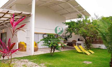 Casa Nova à Venda no Boqueirão Sul da Ilha Comprida com 4 dormitórios (2 suítes) - Conforto e Sofisticação a 300m da Praia!
