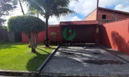 Casa para venda com 2 dormitórios no bairro Nova Cananéia em Cananéia/SP