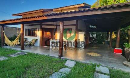 Casa para locação fixa com 4 dormitórios (1 suíte) no Carijó - Cananéia-SP