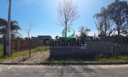 Terreno de 250,00 m² com muro e edícula - Vila Nossa Senhora dos Navegantes - Cananéia - Litoral Sul de SP