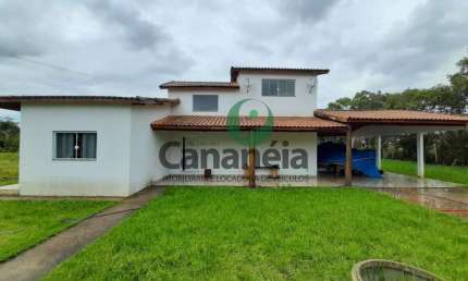 Casa ampla com piscina, espaço gormet e casa de hóspedes para venda - Marina Porto das Primaveras - Cananéia - Litoral Sul de SP