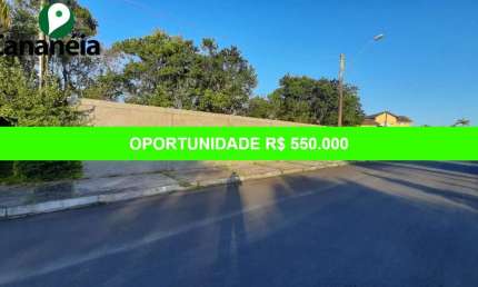 OPORTUNIDADE - VALOR REDUZIDO - Espetacular terreno de esquina com 1.175 m2 murado na Avenida Nina - Retiro das Caravelas - Cananéia / SP