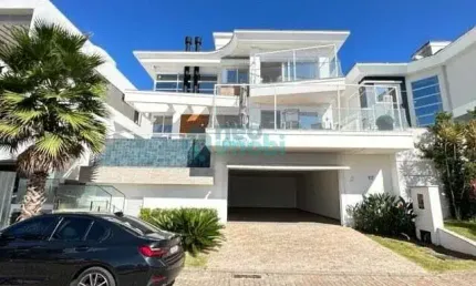 Casa com 4 quartos à venda no Estreito, Florianópolis 