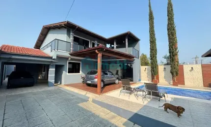 Casa 4 Dormitórios, 320,00 m² Privativos, Jardim Eldorado, Palhoça, SC