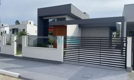 Casa unifamiliar com 2 dormitórios, 68,83 m² privativos, loteamento lisboa 3, forquilhas.