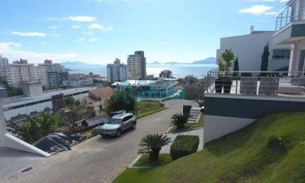 Chácara / sítio à venda no Estreito, Florianópolis 