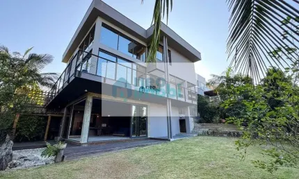 Casa com 3 quartos para alugar em Pedra Branca, Palhoça 
