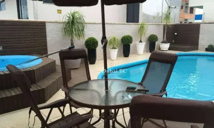 Casa com 4 dormitórios à venda, 180 m² por R$ 1.500.000 - Bairro Rio Pequeno - Camboriú/SC