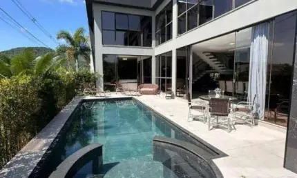 Casa com 3 dormitórios, 348 m² - venda por R$ 4.500.000,00 ou aluguel por R$ 27.000,00/mês - Camboriú - Balneário Camboriú/SC