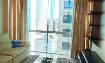 Cobertura Duplex mobiliada e decorada em excelente localização próxima a Roda Gigante!