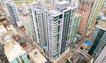 Apartamento com 3 dormitórios à venda sendo 3 suítes, 142 m² por - r$ 2.300.000,00 - meia praia - itapema/sc