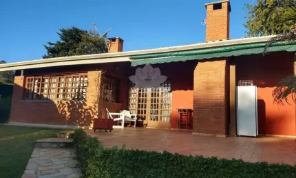 Casa em condomínio fechado com 3 quartos para alugar no Condomínio Parque das Garças I, Atibaia , 145 m2 por R$ 4.250