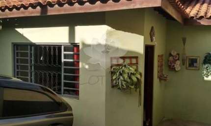 Casa com 2 quartos para alugar na Chácara Parque São Pedro, Atibaia , 65 m2 por R$ 2.200