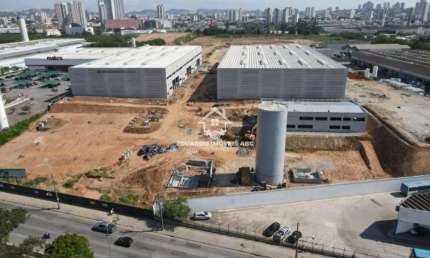8416 - Terreno para Locação no bairro Parque Jaçatuba, 75793 m