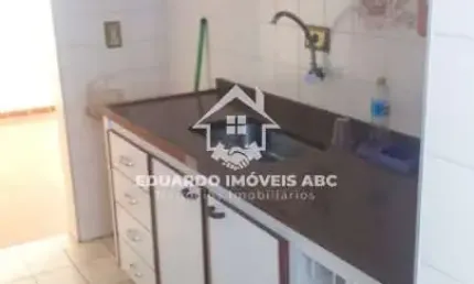 REF 8592- 2 Dormitórios. Cozinha planejada. Ótima localização- Santo André