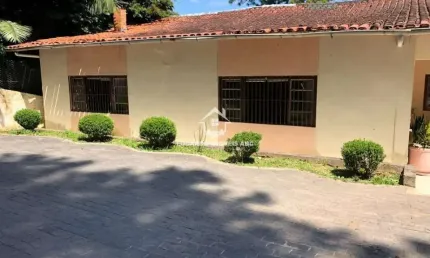 Casa para Venda no bairro Vila Esperança, 3 dorm, 3 suíte, 7 vagas.