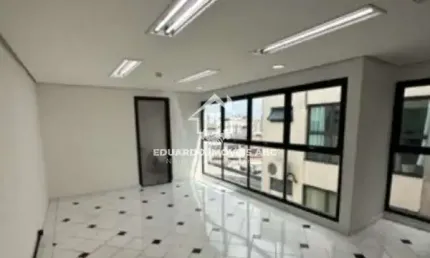REF. 7933. Conjunto Comercial em Condomínio para Locação no bairro Santo Amaro. Ótima oportunidade!