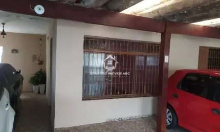 REF 8235. 2 Dormitórios. Banheiro. Ótima localização- Santo André