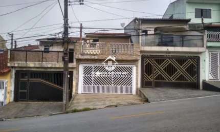 Casa Casa de Vila para Locação no bairro Montanhão, 3 dorm, 1 suíte, 2 vagas, 171 m