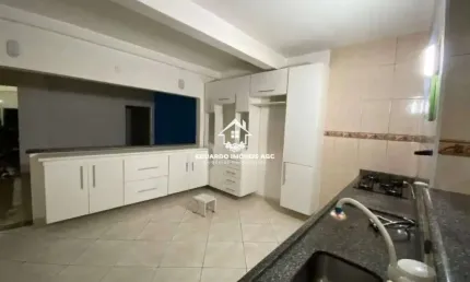 Casa com 3 quartos para alugar no Jardim do Estádio, Santo André 