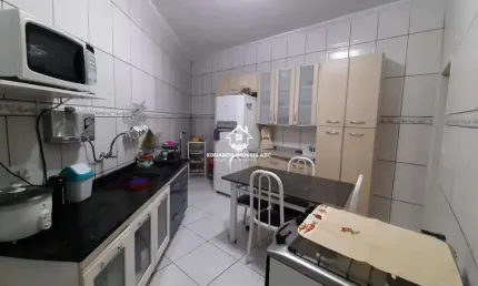 Casa (casa padrão) para venda, 3 dorm(s), 1 suite(s), 1 vaga(s), 100 m²