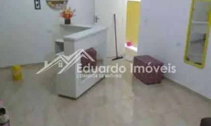 Sala Comercial. Taboão-Diadema. Travessa da Av. Brasilia. Ideal para Cabeleireiro