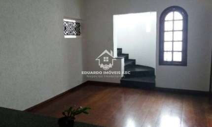 REF:2467. Sobrado residencial ou comercial. 4 dormitórios. 1 suíte com Hidromassagem. 3 vagas na garagem. Santa Paula - SCS. Excelente oportunidade!
