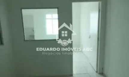 REF 3547. Sala Comercial com 25m². 1 banheiro. Ótima localização - Centro - Santo André - SP