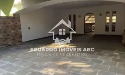 REF: 4073. Casa assobradada com piscina. 6 vagas de garagem. Fazenda Morumbi - São Paulo