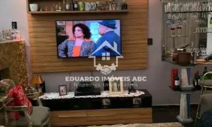 Ref 5793. casa para venda. 3 dormitórios. 1 suíte. 4 vagas na garagem. ótima localização.