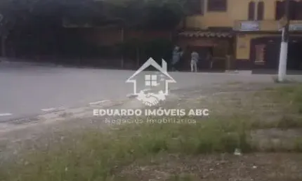REF 5866- Casa com edícula. Ótima localização- São Bernardo do Campo. Excelente oportunidade!