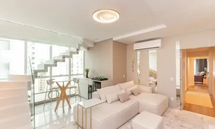 Duplex dos Sonhos com Piscina Privativa em Balneário Camboriú! ️