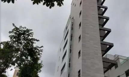 Cobertura para vender com 03 quartos e 01 suíte no bairro cabral em contagem