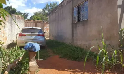 Casa para vender com 02 quartos no bairro jardim das oliveiras em esmeraldas