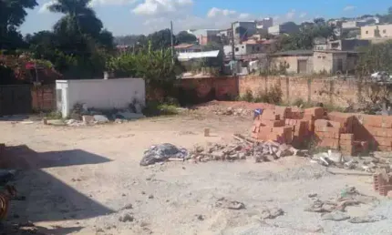 Lote / terreno de bairro para vender no bairro bandeirinhas em betim