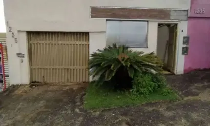Casa para vender com 03 quartos no bairro floresta encantada em esmeraldas