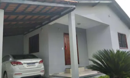 Casa para vender com 03 quartos 01 suítes no bairro marmeleiros em betim