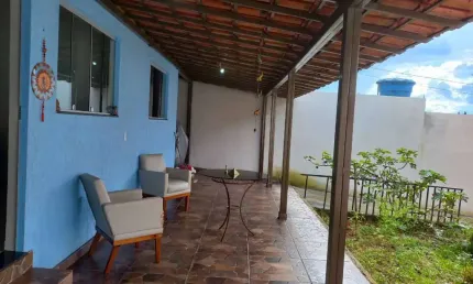 Casa para vender com 03 quartos no bairro são francisco em esmeraldas