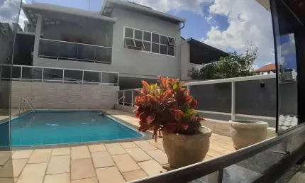 Linda casa em alto padrão para vender com 04 quartos 03 suítes no bairro santa cruz industrial em contagem
